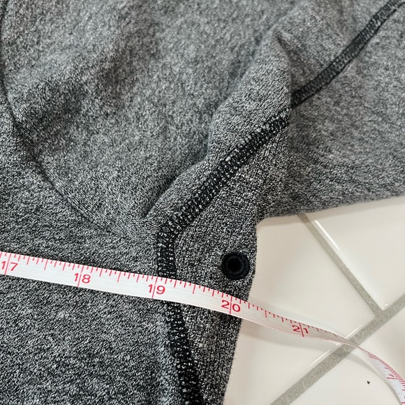 Lululemon Warm For Winter Hoidie - Picture 11 of 11